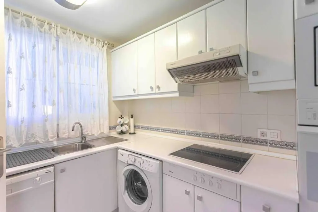 Apartament Brigth Apartment/2Bed/2Bath/100M Beach/Sea Views Marbella